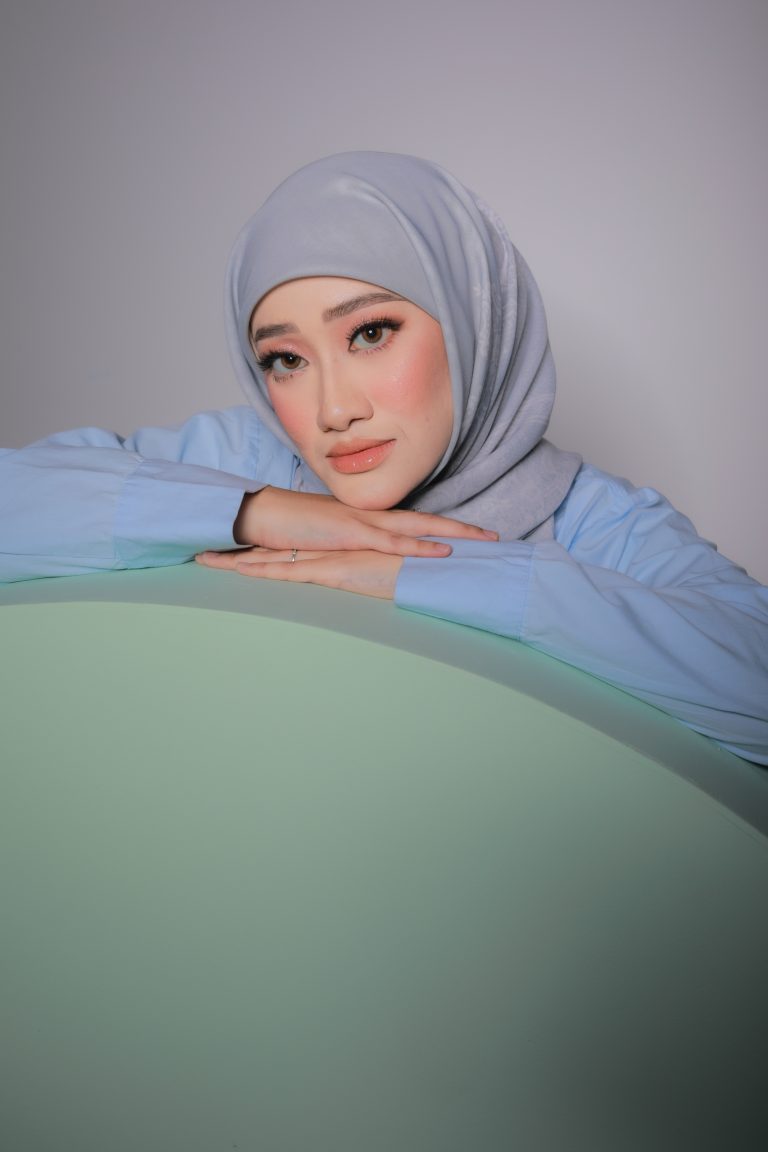 DALIA FARHANA